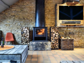 Fancy Holiday Home in Sainte C cile with Pool House Indoor Pool